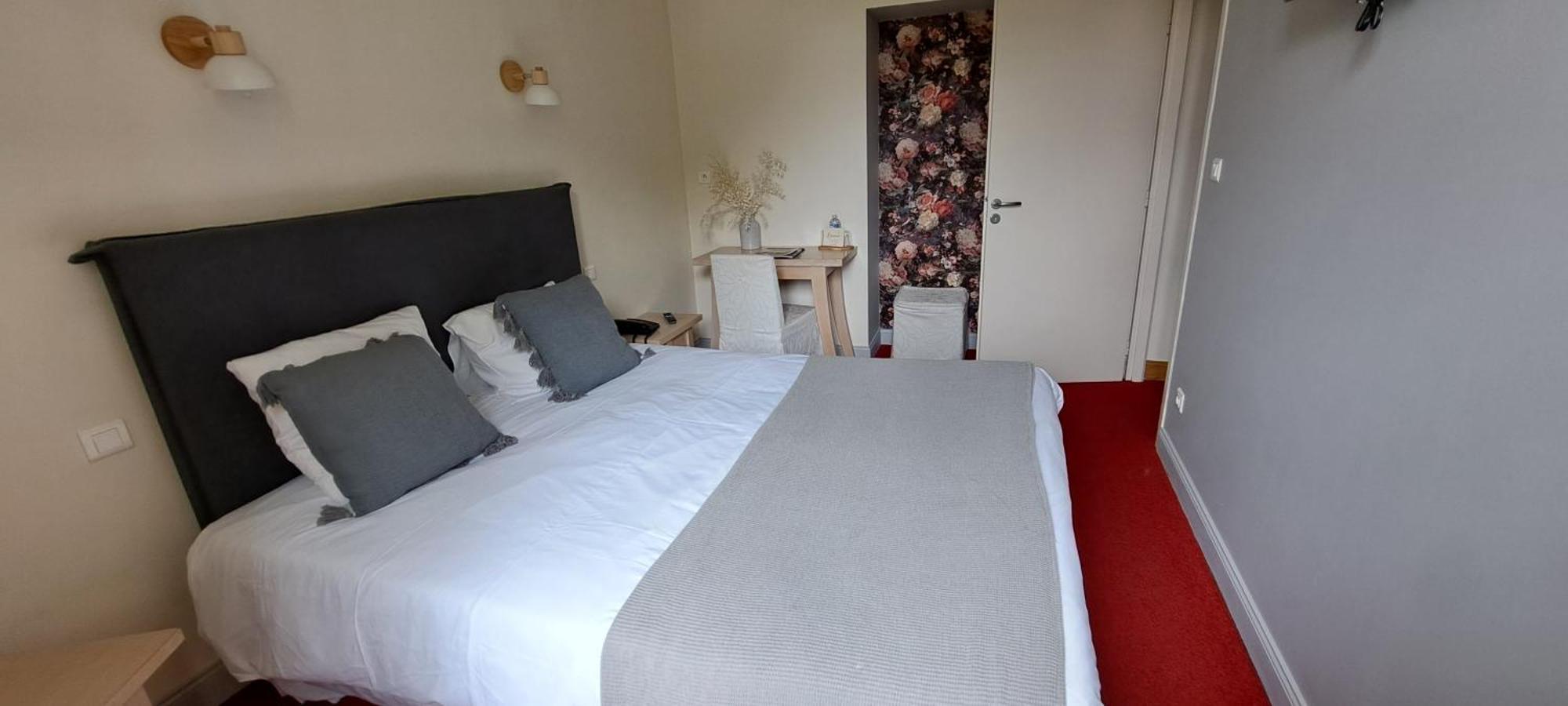 Hotel Cote Riviere 3*
